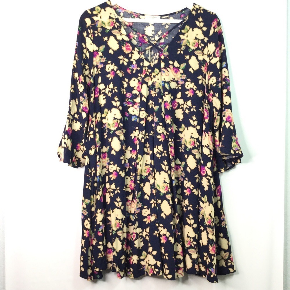 Umgee Women‎ Navy Blue Floral Print Bell Sleeve V Neck Casual Dress M